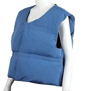 Chaqueta de invierno para mujer Nuevo diseñador Estilo de otoño Bordado Media manga Material de poliéster impermeable Precio de fábrica - Product Image 2