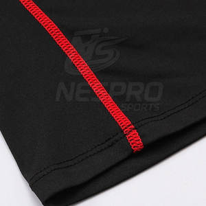 Vêtements de gymnastique et de fitness Nouvelle arrivée Rash Guard pour hommes Pas cher Prix Design personnalisé Rash Guard pour hommes - Product Image 3