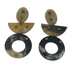 Pendientes de cuerno de búfalo hechos a mano personalizados para mujer, venta al por mayor, Pendientes colgantes de cuerno de buey ecológicos, joyería de material natural - Product Image 2