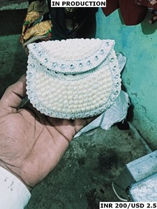 Sac de soirée fait main pour dames en métal, mosaïque, perle, motif pierre, pochette tendance pour mariage/fête - Product Image 2