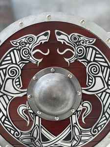 Auténtico escudo de madera nórdico Battleworn Fenrir Relief Viking Shield Ecológico y fácilmente disponible - Product Image 5