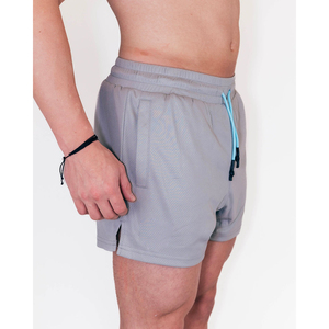 Vente en gros de shorts de basket-ball d'été personnalisés short en maille noir imprimé avec logo personnalisé et poches pour hommes en polyester à séchage rapide - Product Image 2