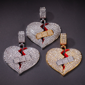 Pendentif Hip Hop en forme de cœur brisé avec breloque diamant Moissanite VVS entièrement glacé avec plusieurs couleurs en argent sterling 925 amoureux - Product Image 1