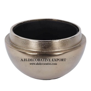 Vase de table floral en métal nickelé, élégant, moderne et simple, qualité supérieure garantie, fait main, durable, personnalisable - Product Image 4