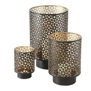 Bougeoir en fer réfléchissant avec accents laser floraux idéal pour les centres de table de mariage ou les tables de fête - Product Image 6