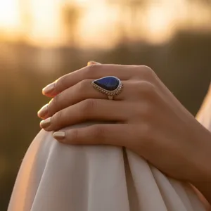 แหวนเงินแท้ 925 ประดับลาพิส ลาซูลี รูปทรงหยดน้ำ สำหรับผู้หญิง - เสริมลุคแฟชั่น - Product Image 3