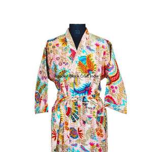 Chaqueta Acolchada para Mujer, Estampado Floral, Hecha a Mano, Kantha, 100% Algodón Orgánico, Manga Tres Cuartos, Primavera Otoño, Madera - Product Image 3