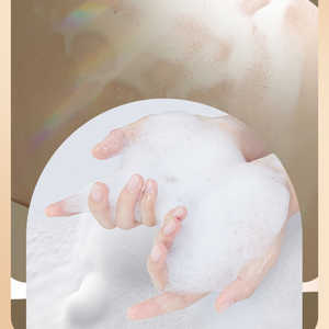 Gel de Baño de Lujo Elegante, Gel de Ducha Perfumado Negro Dorado, Fragancia Herbal de Larga Duración, Jabón Corporal Hidratante con Glicerina - Product Image 2