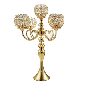 Candélabre Triple Globe en Cristal Doré – Support à Bougies Décoratif Élégant pour une Décoration Intérieure Raffinée - Product Image 2