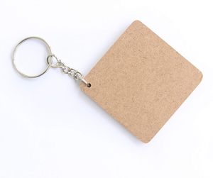 Vente en gros de porte-clés en bois pour pendentifs de Noël Tentures murales Décorations de sac Porte-clés en bois au meilleur prix de l'Inde - Product Image 2