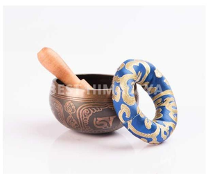 Cuencos tibetanos tallados a mano, artesanía de metal de bronce con diseño grabado para meditación y curación de chakras - Product Image 5