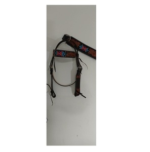 Juego de Cabezada y Pechera Ecuestre de Cuero Genuino, Duradero y Personalizable, Diseño Floral con Cuentas, Hecho a Mano - Product Image 2