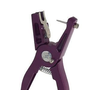 เครื่องมือติดแท็กหูสัตว์ที่ทนทาน ใช้งานง่ายสำหรับการจัดการปศุสัตว์ โค และสุกร - Product Image 5