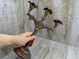 Bougeoirs coniques décoratifs pour la maison en métal au design exclusif pour les centres de table de la maison et de l'hôtel d'Inde - Product Image 4