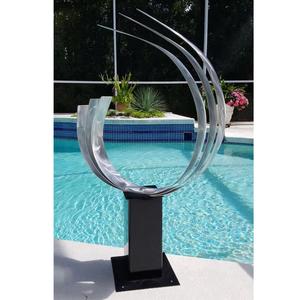 Figurines et sculptures abstraites modernes faites à la main Artisanat en métal - Product Image 1