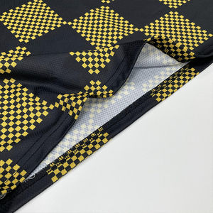 Maillot de football rétro de haute qualité pour hommes Streetwear personnalisé avec graphique surdimensionné sublimé comprenant l'impression du nom - Product Image 5