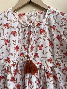 Bloc de main imprimé haut d'été en coton haut pour femme blouse pour femme imprimé bloc de main - Product Image 2