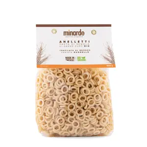 Anelletti pasta orgánica de trigo duro-pasta hecha a mano en Sicilia para personas atentas a la nutrición sostenible.
