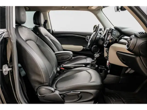 รถครอสโอเวอร์ขนาดกะทัดรัด2021เบาะหนังนั่งด้านซ้ายแบบ R17รถ SUV ประสิทธิภาพเทอร์โบชาร์จเจอร์ - Product Image 2