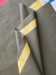 Tissu Popeline 100% Coton Peigné Doux 128 g/m² Extensible Occultant Anti-Taches pour Chemises Garçons et Filles – Directement du Stock du Zhejiang - Product Image 3