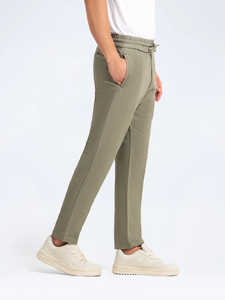 ผู้ผลิตเสื้อผ้าสตรีทแวร์ขายส่ง ฤดูใบไม้ร่วง ฤดูหนาว กางเกงจ็อกเกอร์ผ้าแคนวาสเนื้อหนาปานกลาง ขอบขาจั๊มพ์ รูดเชือกผูกเอว สไตล์ไฮสตรีท สำหรับผู้ชาย - Product Image 5