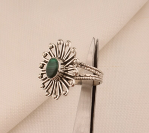 Bague en argent sterling 925 faite à la main Malachite fleur bague de mariage de créateur pour hommes et femmes pierre précieuse ovale cadeau à la mode chrétien - Product Image 5