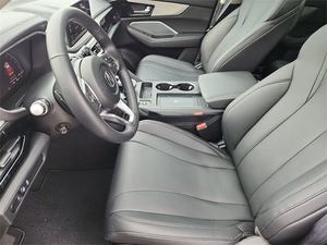 NEATLY USED AND PRICE FRIENDLY 2025 Majestic Black Pearl A - MDX FWD SUV 290 hp 3.5L V6 Transmission Automatique 7 Places - Product Image 3