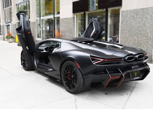 Lamborghini Revuelto 2024 de haute qualité, faible kilométrage, légère, haute efficacité, voiture à propulsion manuelle, origine américaine, prête à être expédiée - Product Image 1