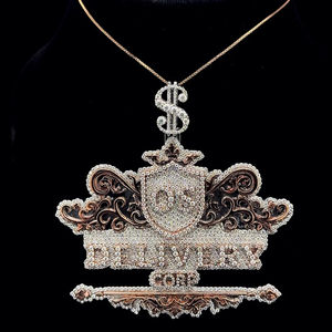 Colgante de Moissanita y Oro Sólido de 14 Quilates con Diseño Estético y Moderno, Estilo Hip-Hop, Personalizado - Product Image 3