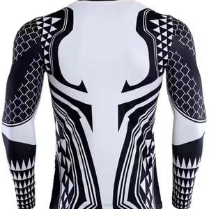 Camiseta de Protección Solar Transpirable Personalizada para Hombre, para Comodidad y Protección en Entrenamientos de BJJ, MMA y Fitness - Product Image 4