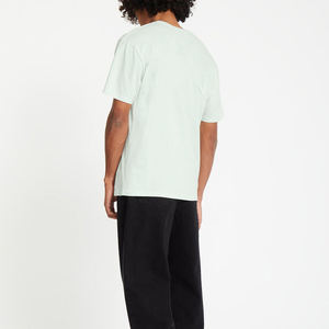 Camiseta de algodón orgánico ligero de último diseño 2025 para hombre, logotipo personalizado, tela de punto de patrón sólido informal de alta calidad - Product Image 4