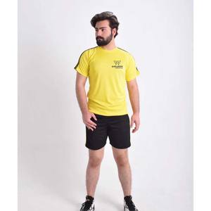 Ensemble de sport d'été unisexe personnalisé en deux pièces, t-shirt décontracté et short à taille élastique ajusté, séchage rapide, respirant - Product Image 1