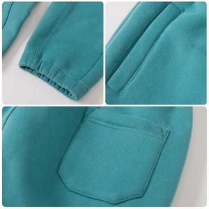 Conjunto Deportivo de Dos Piezas para Hombre de Calidad Increíble, Ropa Deportiva Informal, Envío a Todo el Mundo - Product Image 3