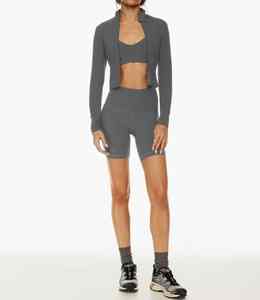 Conjunto de gimnasio de 3 piezas con logotipo personalizado para mujer Patrón sólido Ropa de yoga y fitness OEM para niñas y mujeres activas - Product Image 1