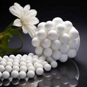 Bola de alúmina activada ecológica de 2-4mm Agente auxiliar químico de fuerte adsorción para absorción de humedad y eliminación de fluoruro - Product Image 2