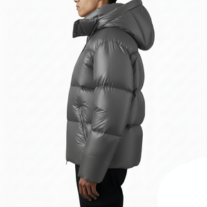 เสื้อแจ็คเก็ตพัฟเฟอร์ผู้ชายคุณภาพสูงสำหรับฤดูหนาวแบบขายส่ง รุ่นใหม่ มีฮู้ดปรับได้ เคลือบกันน้ำ ด้านหน้าสามารถปรับแต่งได้ - Product Image 5