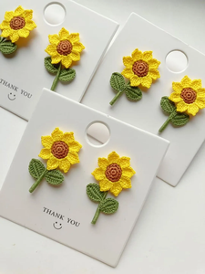 Exquisitos Pendientes de Girasol de Ganchillo, Collar Miniatura Hecho a Mano, Pendientes de Ganchillo, Colgante de Ganchillo para la Oreja, Regalo de Girasol - Product Image 3