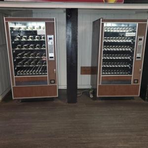 Distributeur automatique de snacks et de boissons conforme ADA, intégration SDK, fonction de nettoyage automatique, désinfection UV, plusieurs options - Product Image 6