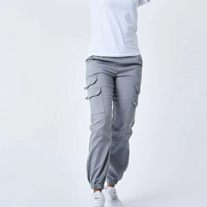 Pantalones Cargo Ligeros de Invierno para Mujer, Combinación Perfecta de Estilo y Funcionalidad, Diseño de Frente Plano, Pantalones Cargo con Servicio OEM en Venta - Product Image 5