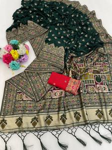 Sari de seda suave para mujer, diseño de diseñador, con tejido dorado y blusa a juego, ideal para bodas y fiestas. En stock. Hecho en India. - Product Image 2