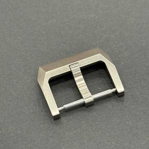 Correa y Piezas de Brazalete para Reloj de Titanio Premium de 20 mm, Hechas a Mano, Ligeras, Multifuncionales, con Logotipo Personalizado - Product Image 2