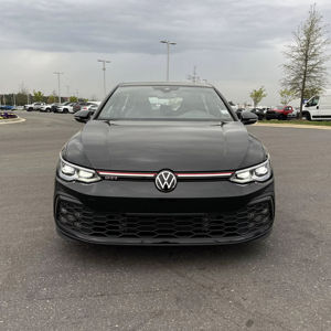 Nouveauté 2024 Volkswagen Golf GTI 380 SE avec navigation, voitures d'occasion premium - Product Image 1