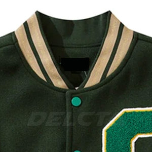 แจ็คเก็ตปักลายด้วยกำมะหยี่ - Product Image 3