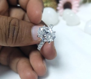 4.20 CT แหวนหมั้นเพชรที่โตในห้องปฏิบัติการทรงรี14K ทองคำขาวเครื่องประดับเพชรคลาสสิกไม่เหมือนใครแหวนแต่งงานผู้หญิง - Product Image 5