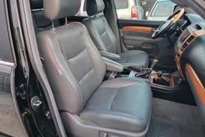 Lexus GX 470 d'occasion de 2003, sans réserve, moteur V8, transmission intégrale permanente, différentiel central verrouillable - Product Image 5