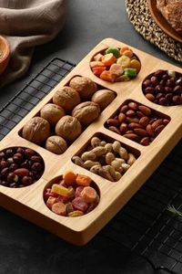 Plateau en bois de teck naturel pour servir des apéritifs fromage fruits desserts et collations à la maison et aux restaurants - Product Image 2