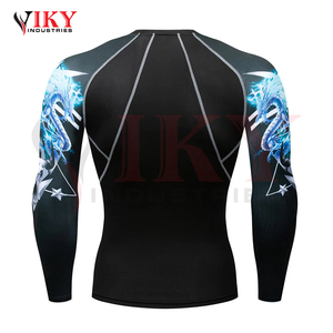 Maillots de protection respirants et à séchage rapide de haute qualité pour hommes avec logo personnalisé par Viky Industries - Product Image 3