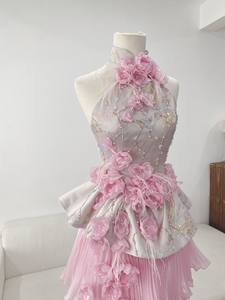Les femmes de haute qualité s'habillent robe florale ornée personnalisée OEM/ODM fabriquée au Vietnam - Product Image 2