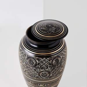 Urna de cremación de latón platino negro profundo y dorado para cenizas humanas adultas grandes urnas conmemorativas funerarias hechas a mano urna de latón - Product Image 3