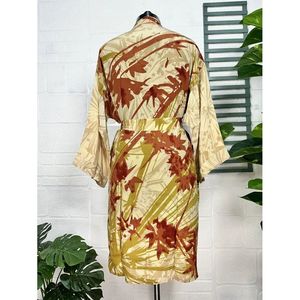 Kimono Vintage de Crepé de Seda, Bata Suave y Cómoda, Ropa de Dormir Ligera y Lujosa, Regalo Perfecto de Verano para Mujer, Ropa de Dormir para Ocasiones Especiales - Product Image 5